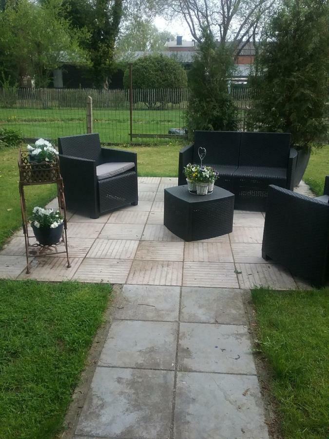 B&B Au Jardin Fleuri Марш ан Фамен Екстериор снимка